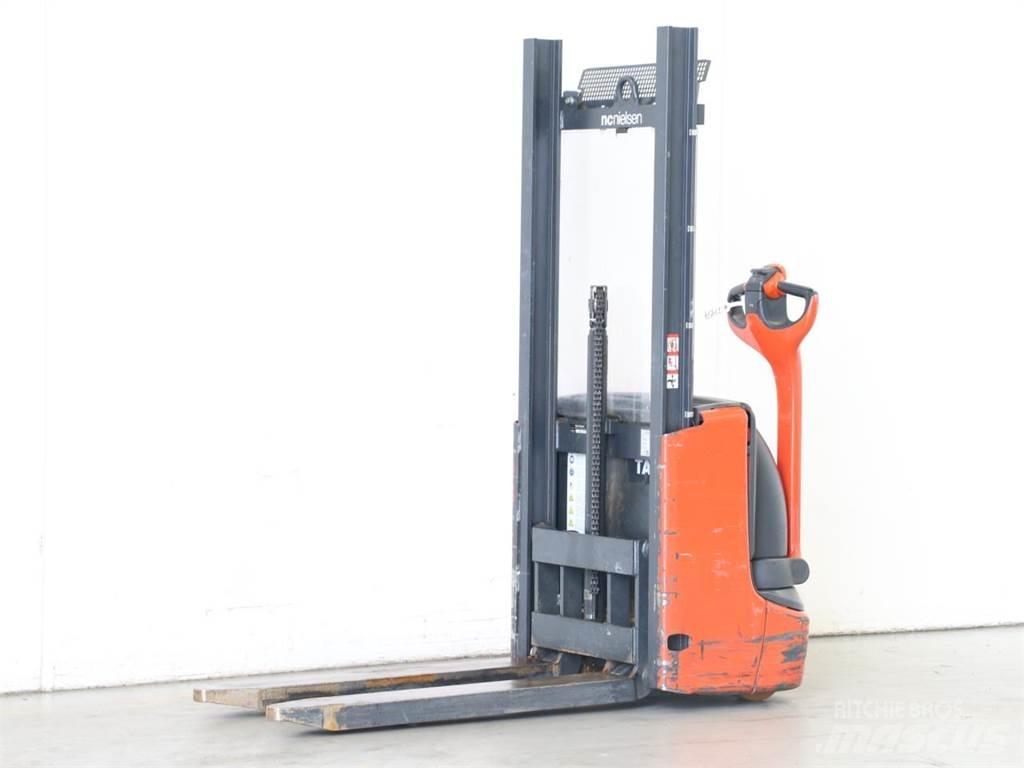 Linde L10/1172-01 Deichselstapler