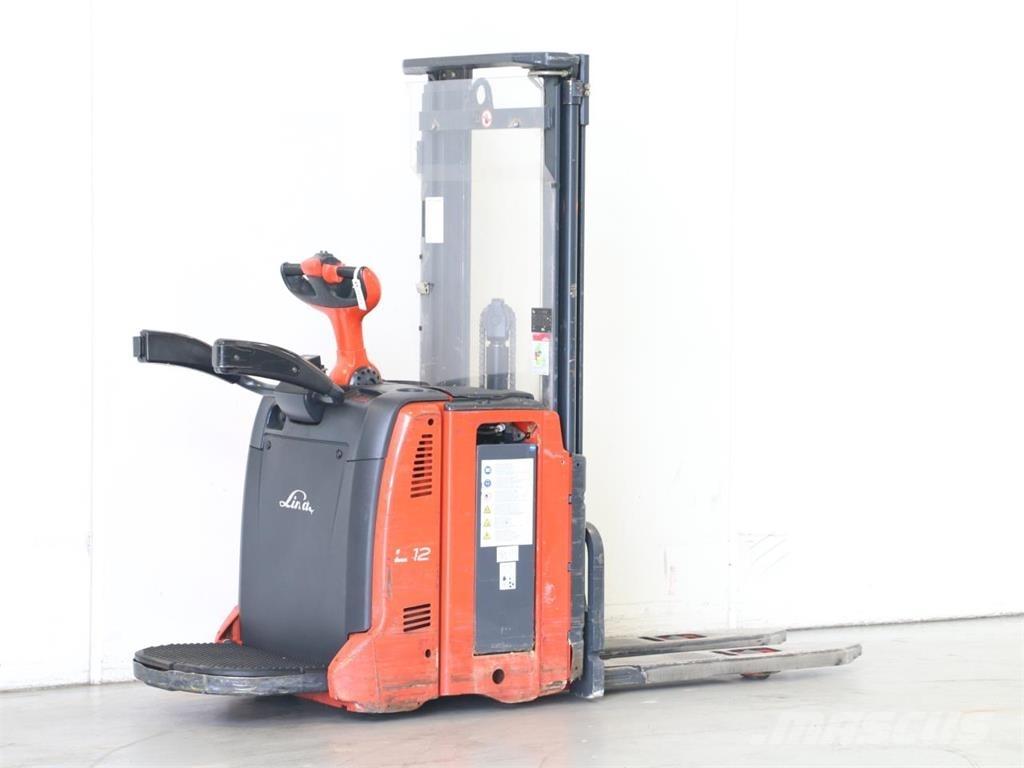 Linde L12AP/133 Deichselstapler