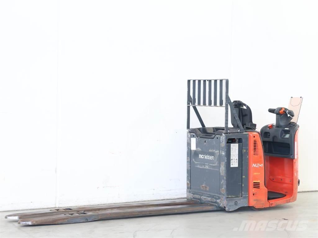 Linde N24/132-01 Sonstige Flurförderzeuge