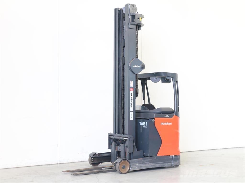 Linde R14HD/1120       Schubmaststapler