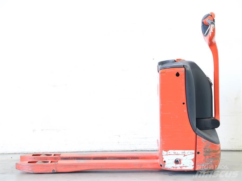 Linde T16/1152 Deichselstapler