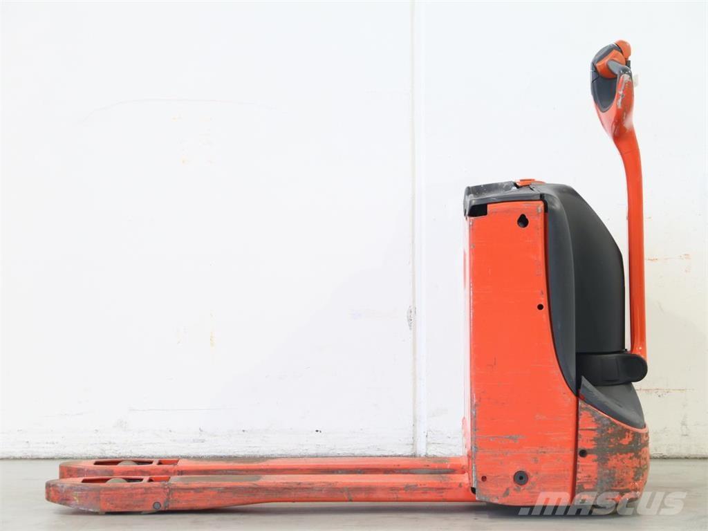 Linde T16/1152 Deichselstapler