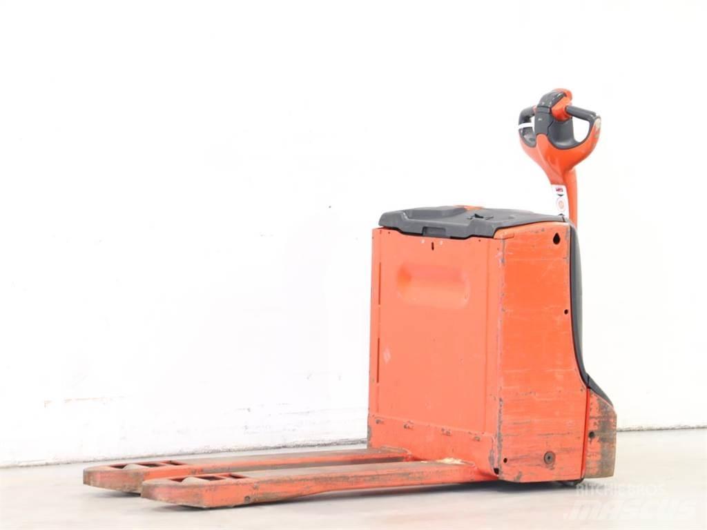 Linde T16/1152 Deichselstapler