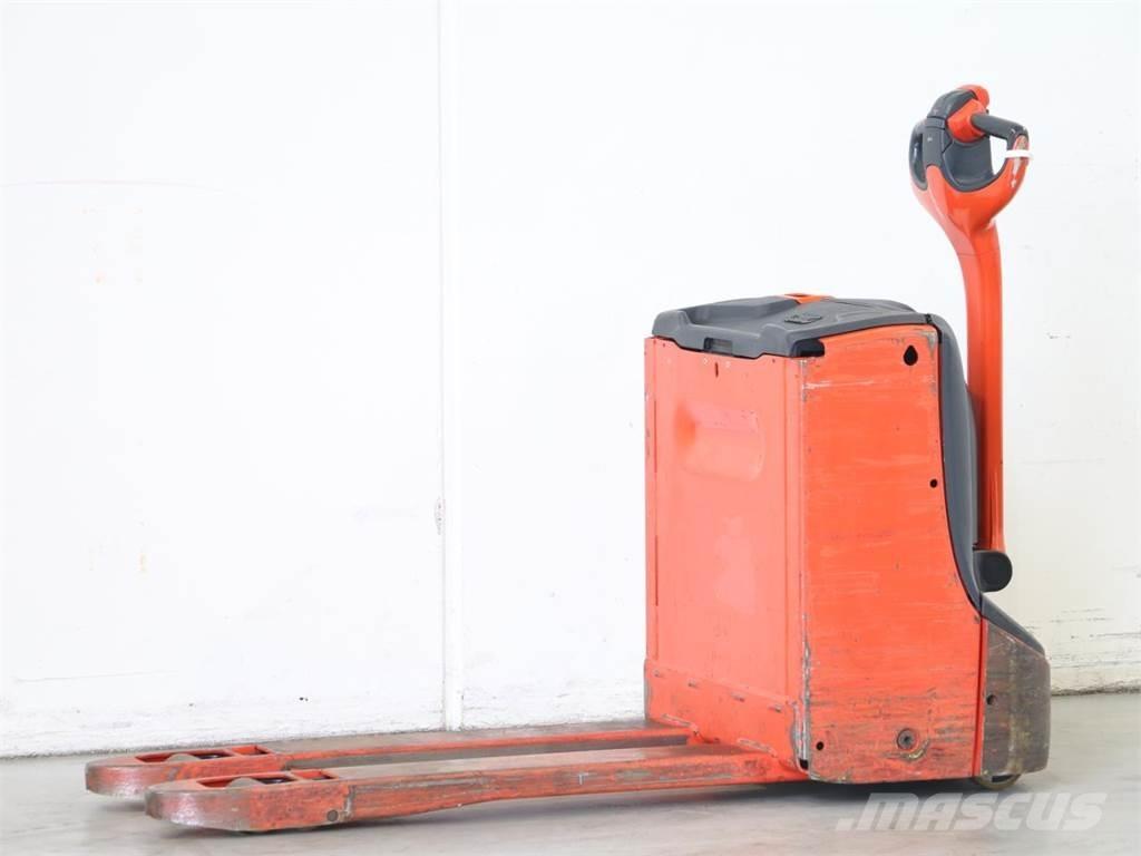 Linde T16/1152 Deichselstapler