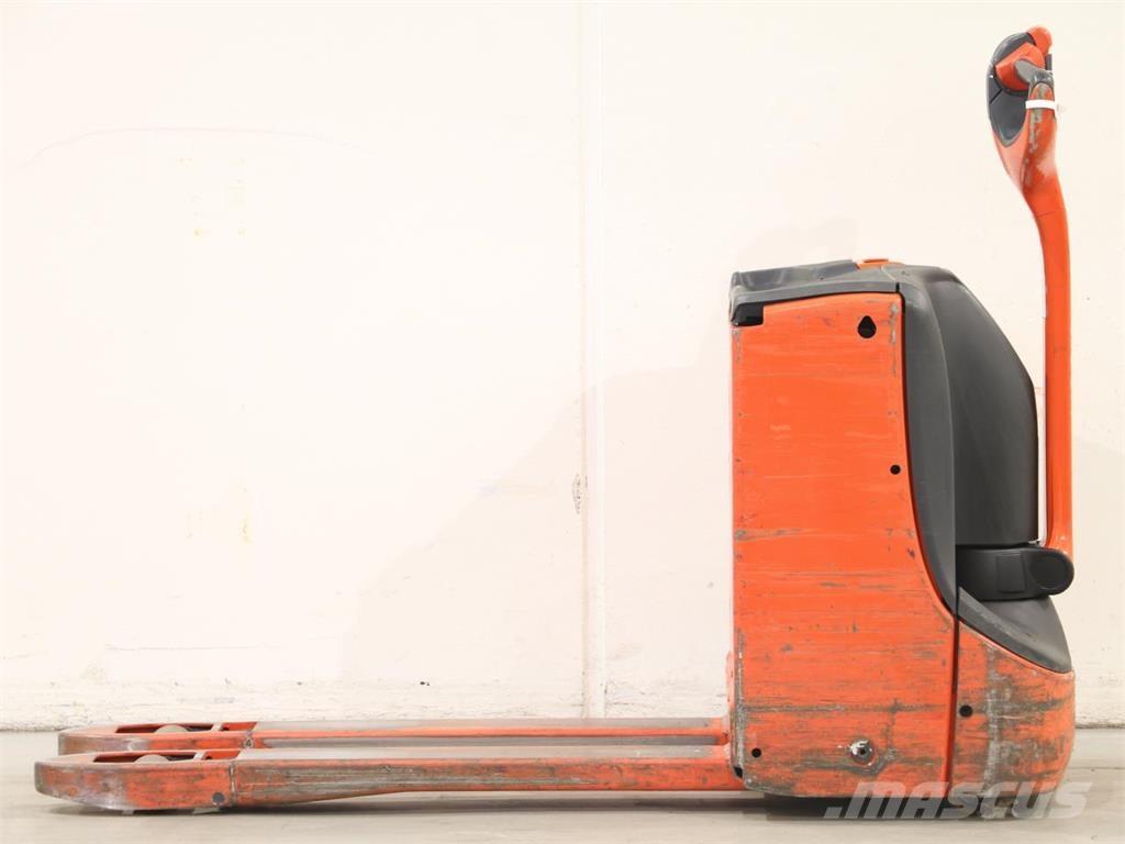 Linde T16/1152 Deichselstapler