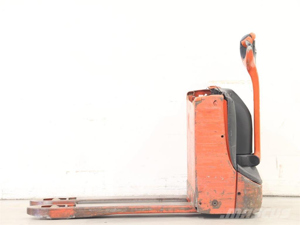 Linde T16/1152 Deichselstapler