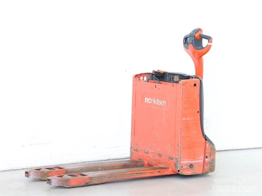 Linde T16/1152 Deichselstapler