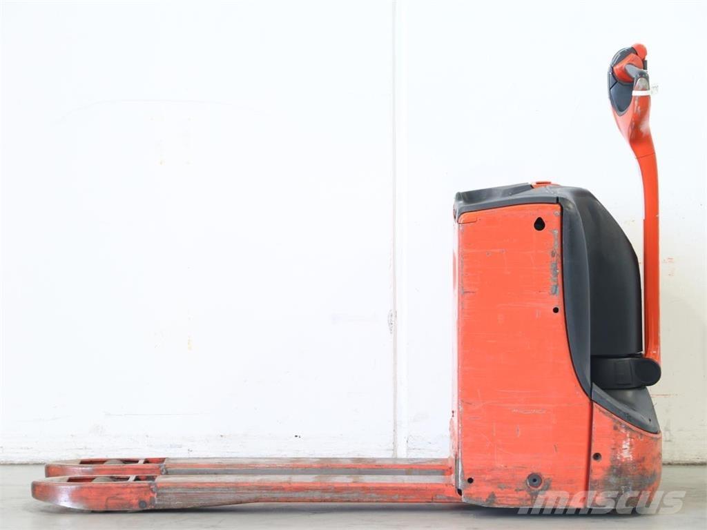 Linde T16/1152 Deichselstapler