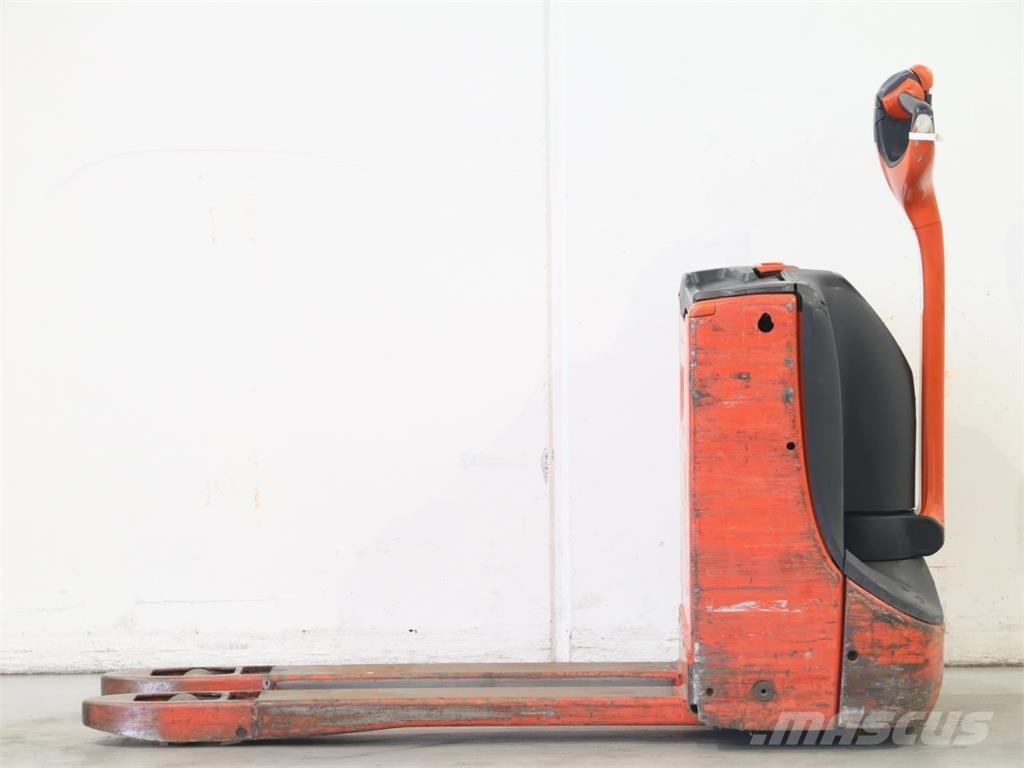 Linde T16/1152 Deichselstapler