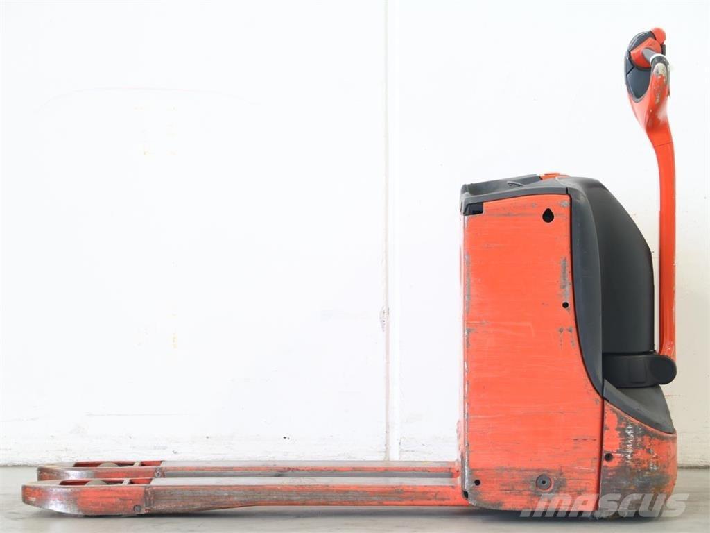 Linde T16/1152-02 Deichselstapler