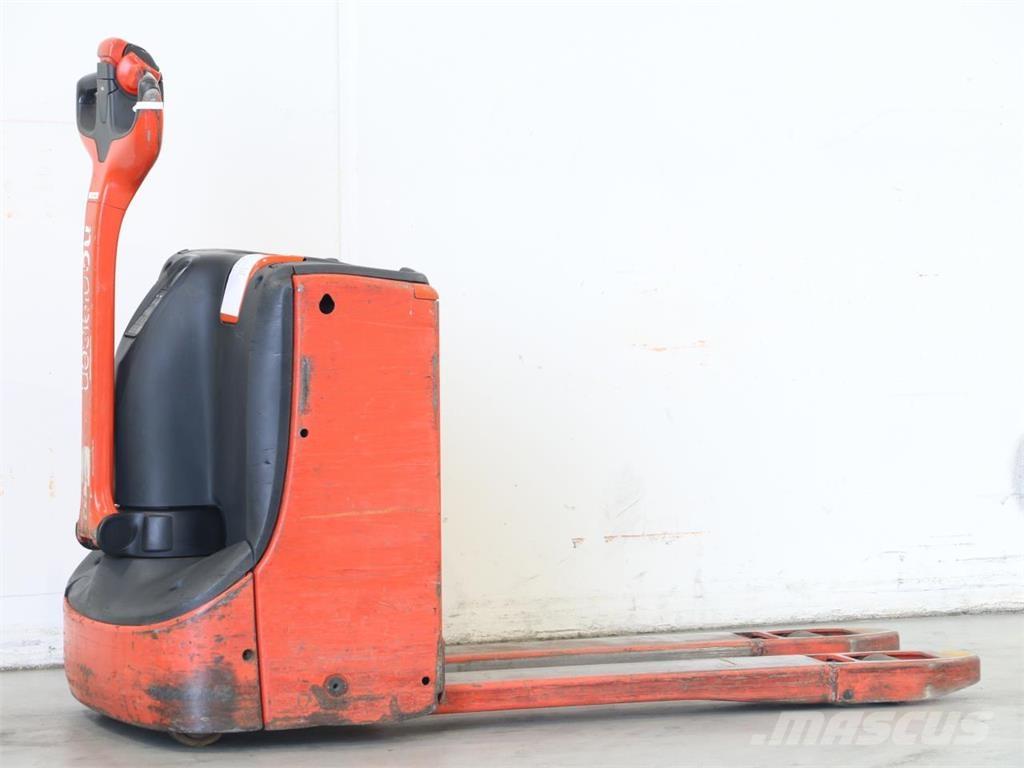 Linde T16/1152-02 Deichselstapler