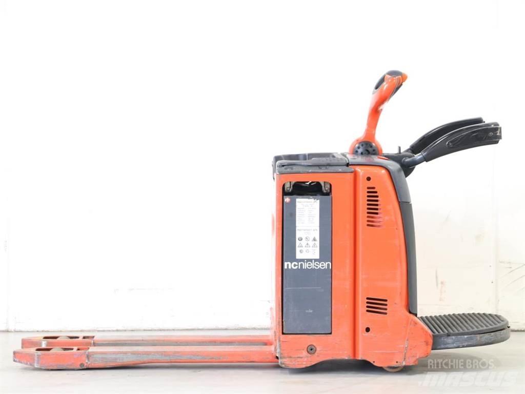 Linde T20AP/131-08 Deichselstapler