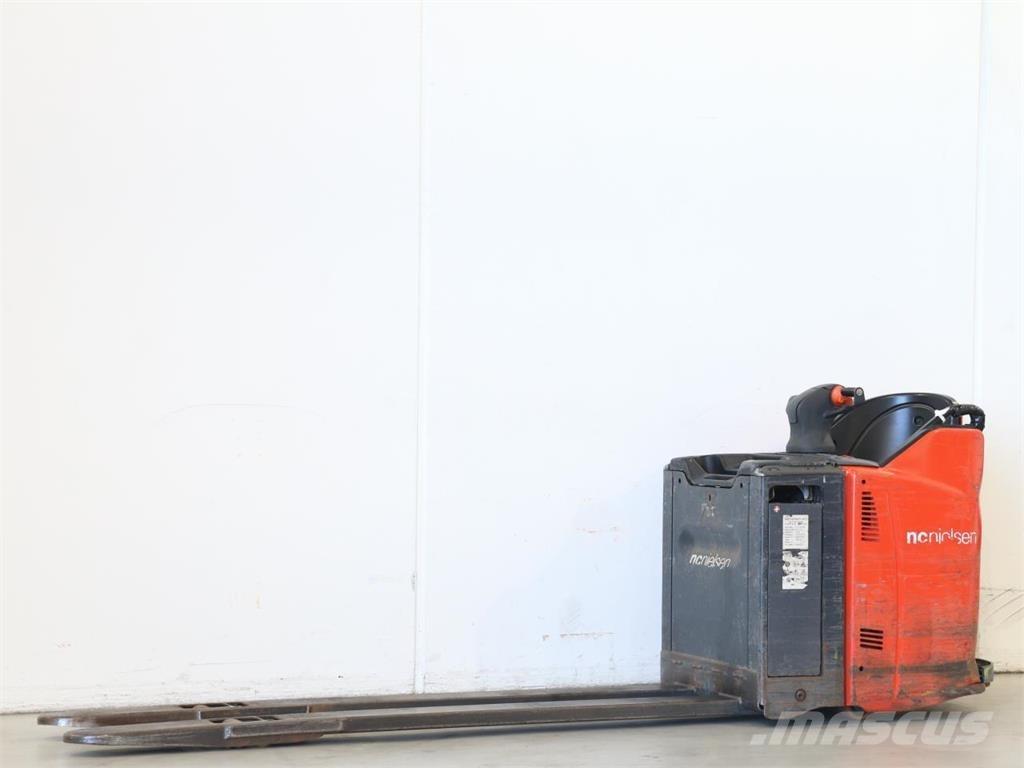 Linde T20SP/131 Deichselstapler