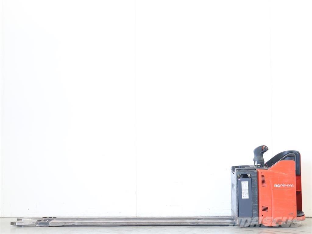 Linde T20SP/131 Deichselstapler