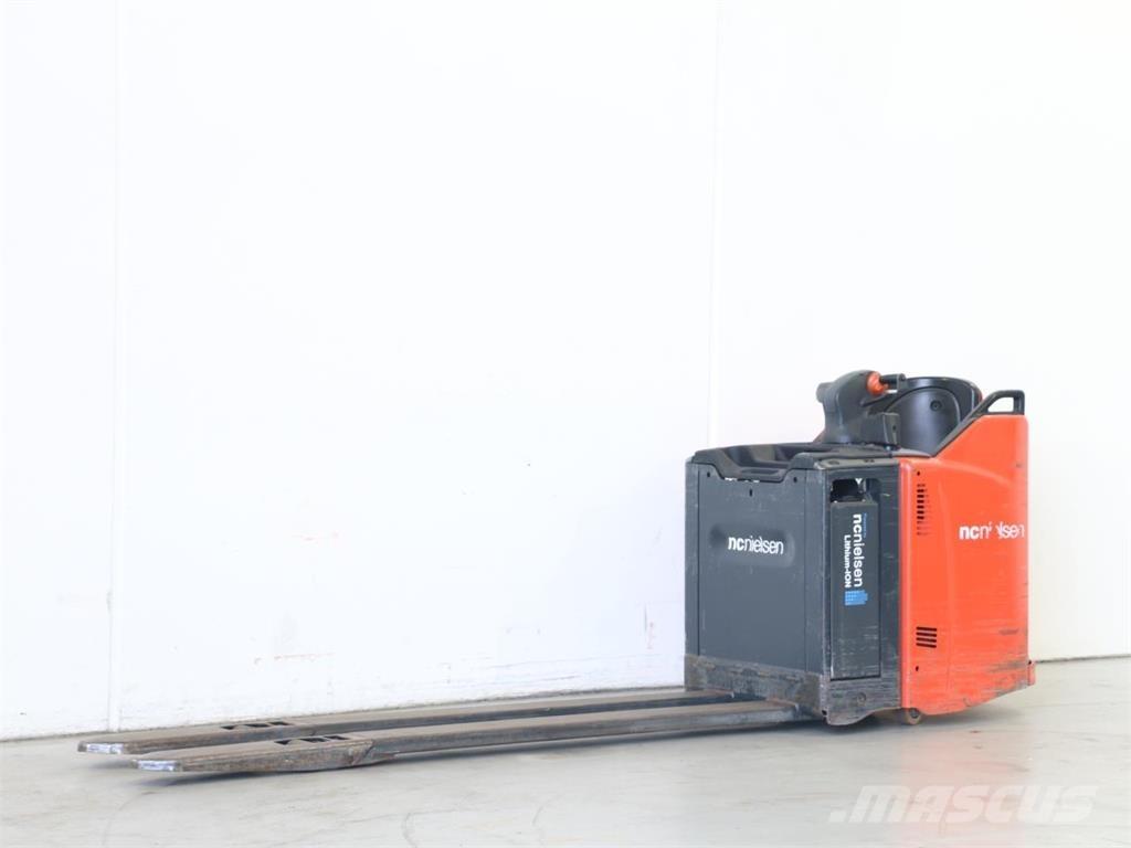 Linde T20SP/131 Deichselstapler