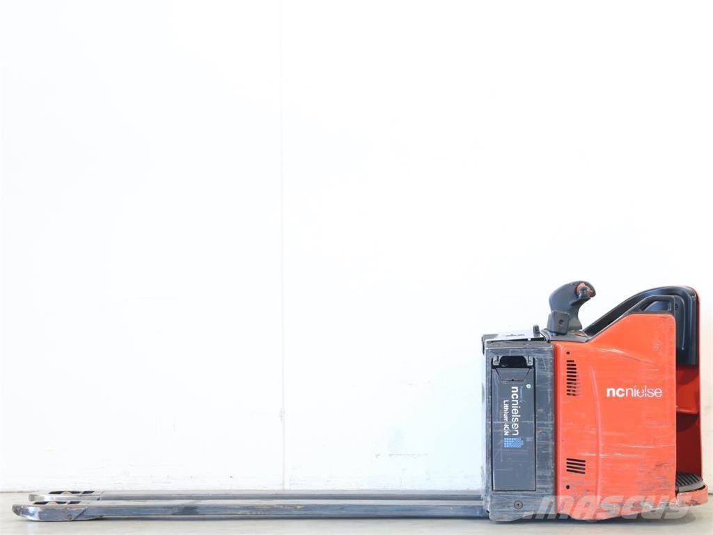 Linde T20SP/131-08 Deichselstapler