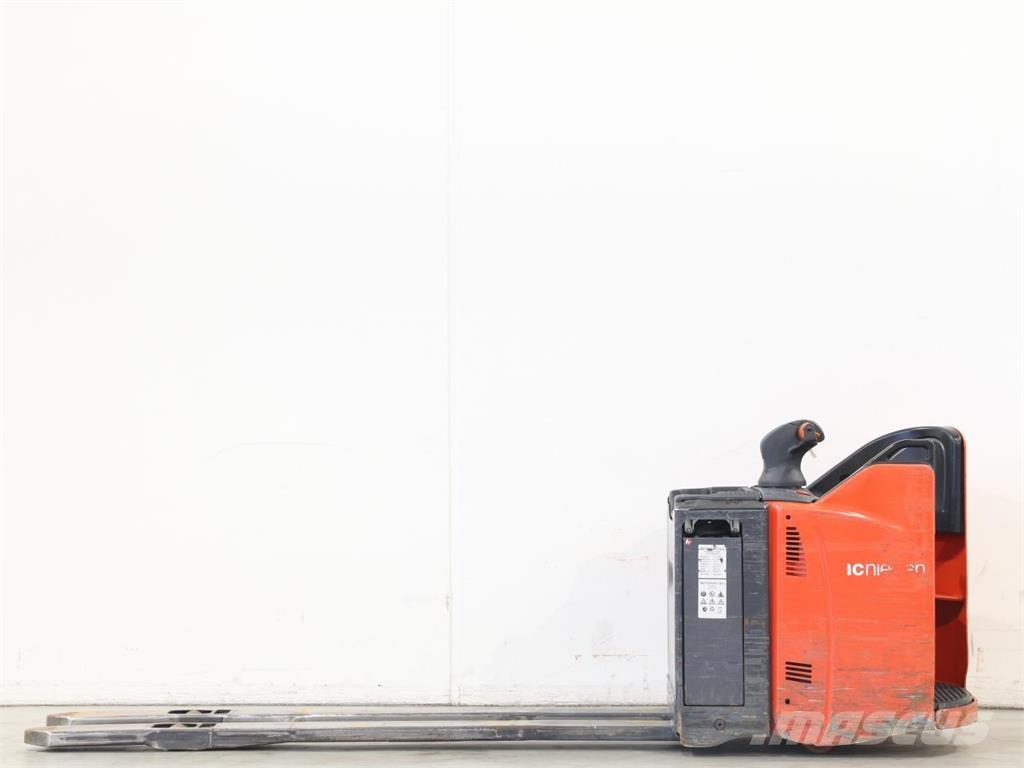 Linde T20SP/131-08 Deichselstapler