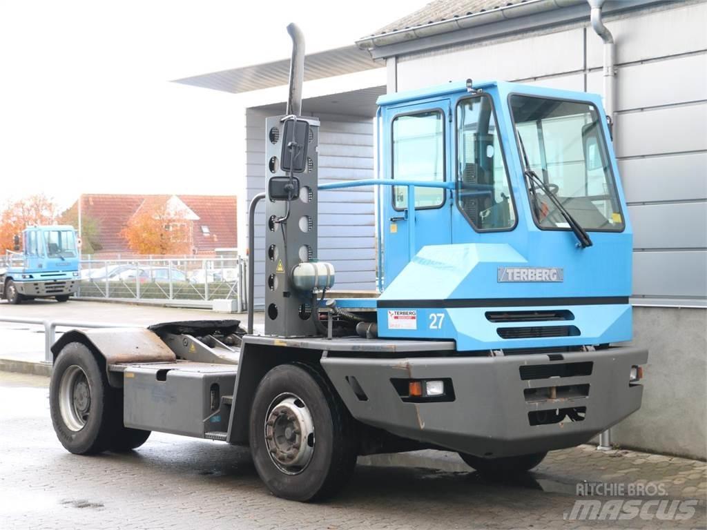 Terberg YT220 4X2 Sonstige Flurförderzeuge