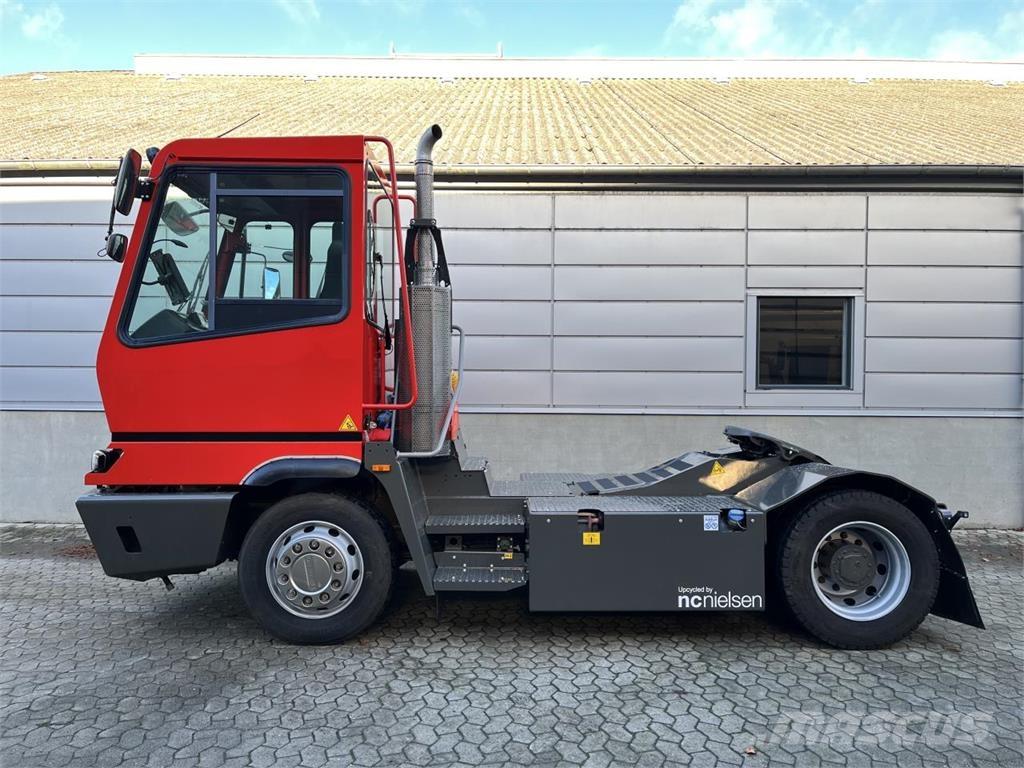 Terberg YT222 4X2 Sonstige Flurförderzeuge