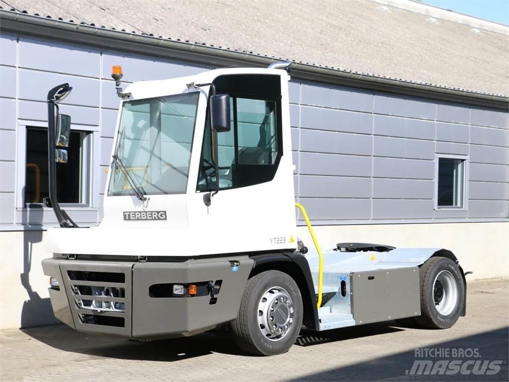 Terberg YT223 4x2 Sonstige Flurförderzeuge