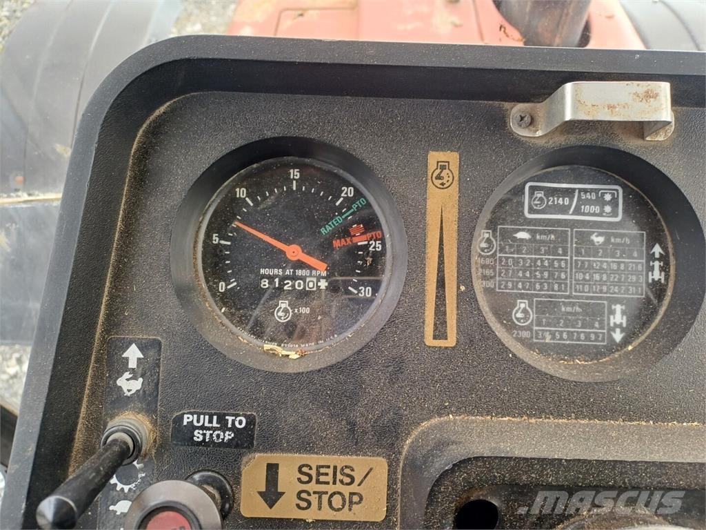 Case IH 685XL Traktoren