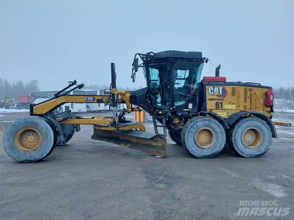 CAT 120 Grader