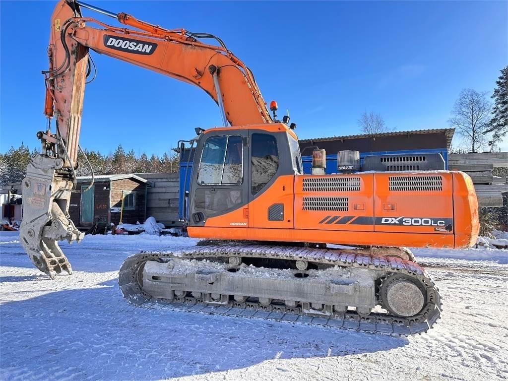 Doosan DX300 LC-3 Raupenbagger
