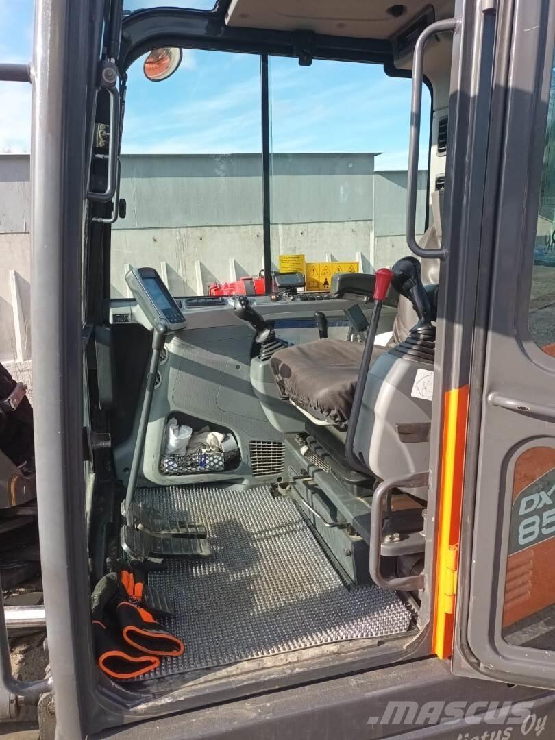 Doosan DX85 R Midibagger  7t - 12t