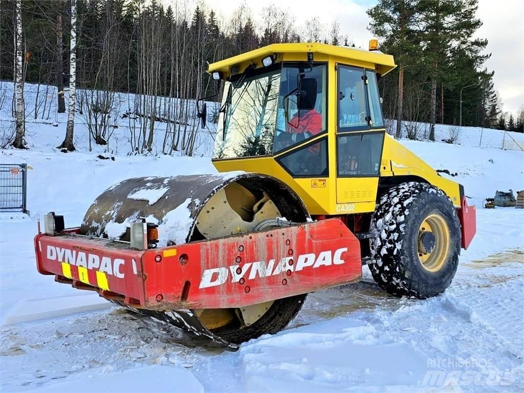 Dynapac CA302 Sonstige Baumaschinen