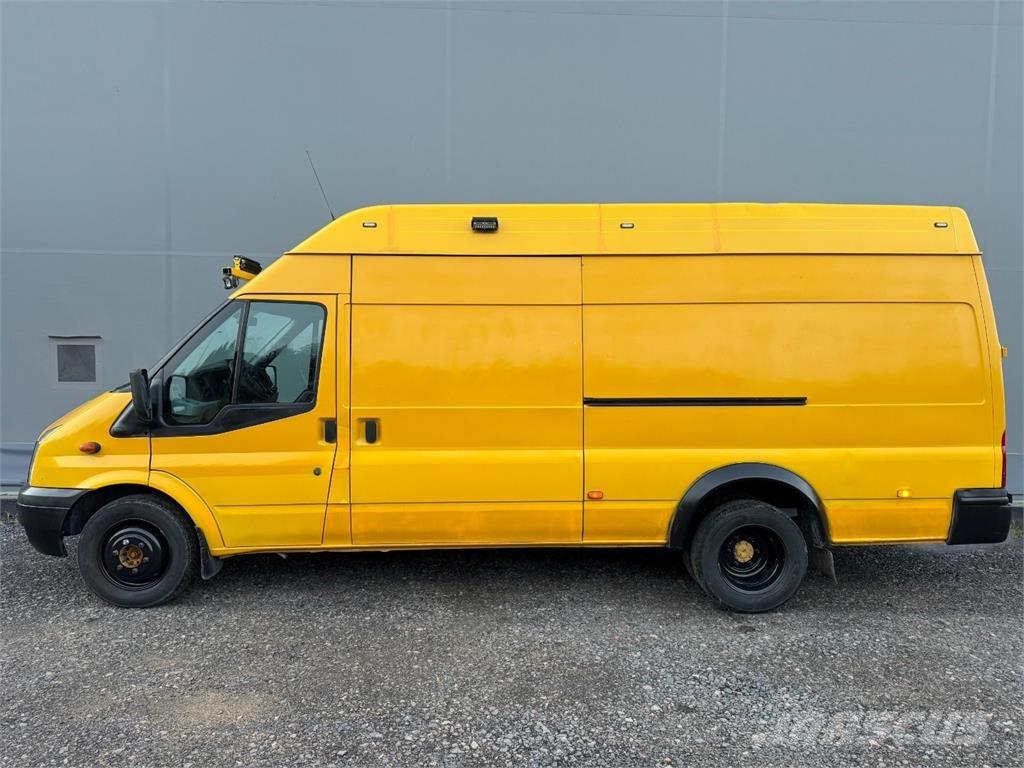 Ford Transit Lieferwagen