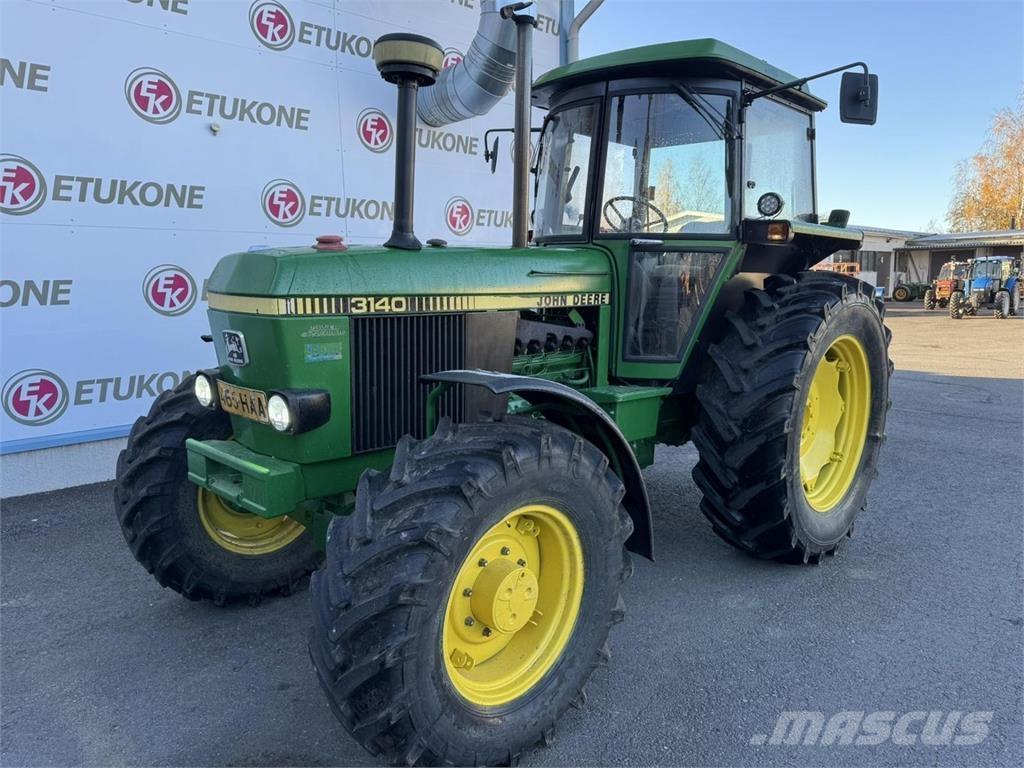 John Deere 3140 Traktoren