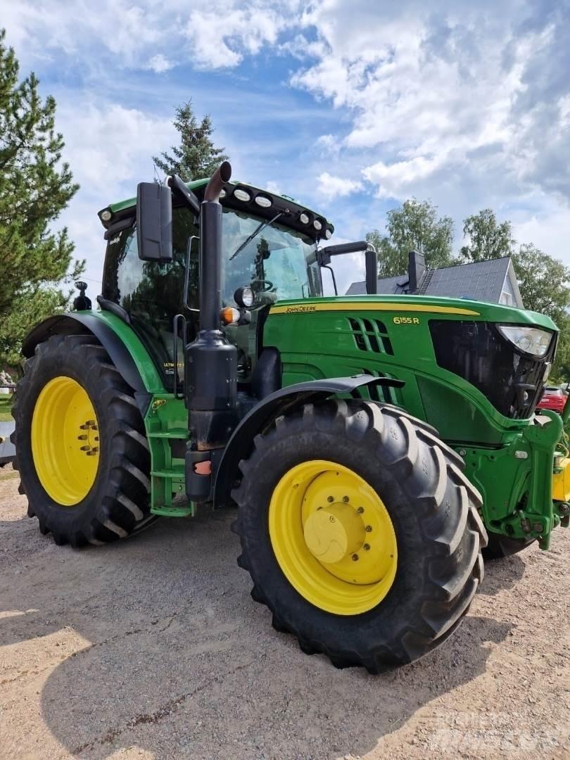 John Deere 6155R Traktoren