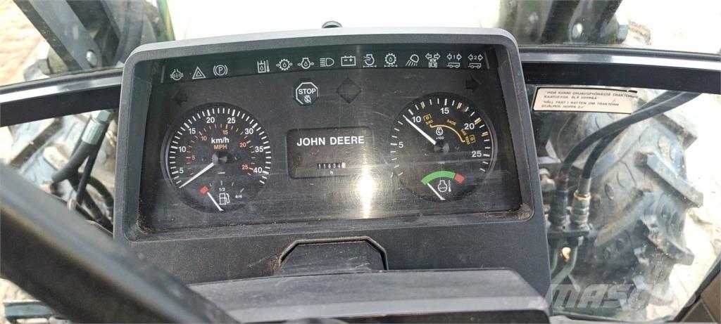 John Deere 6400 Traktoren