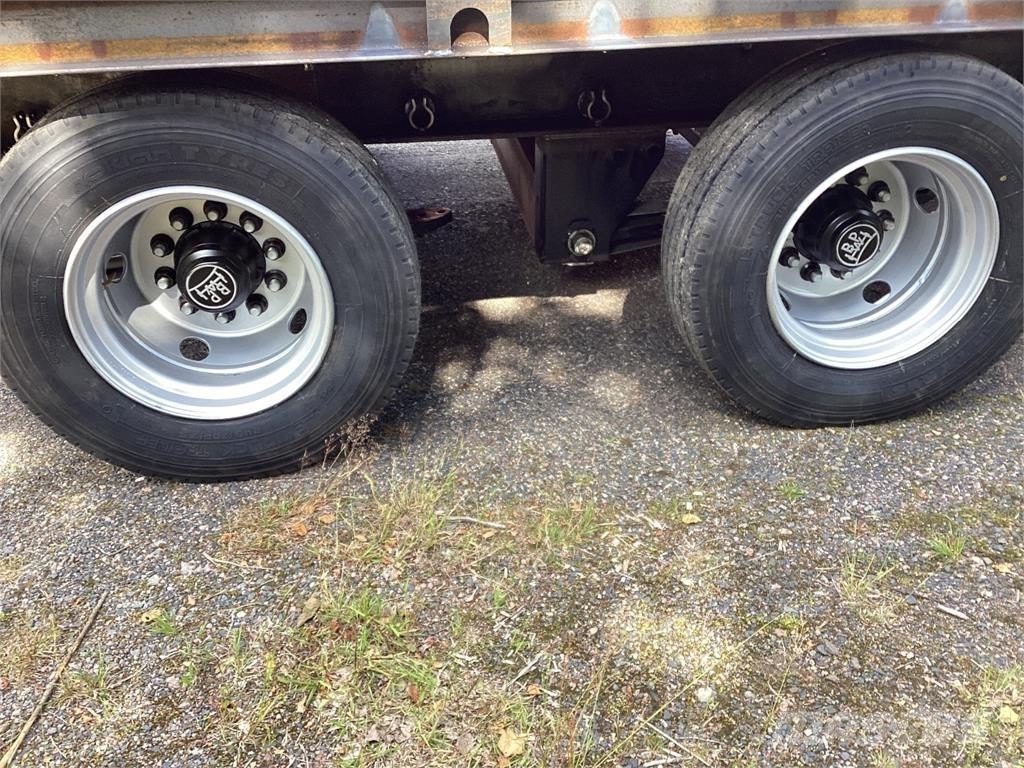 KRT trailers Pritschenanhänger