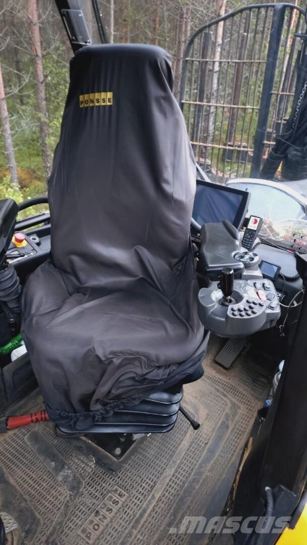 Ponsse Buffalo Forwarder