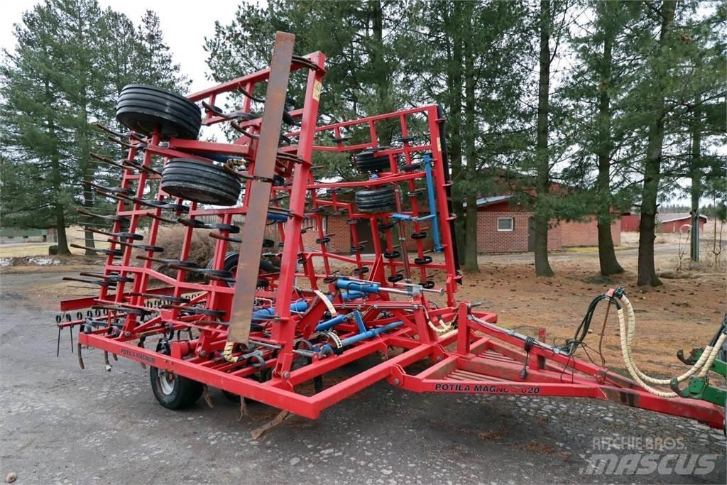 Potila Magnum 820 Sonstige Landmaschinen