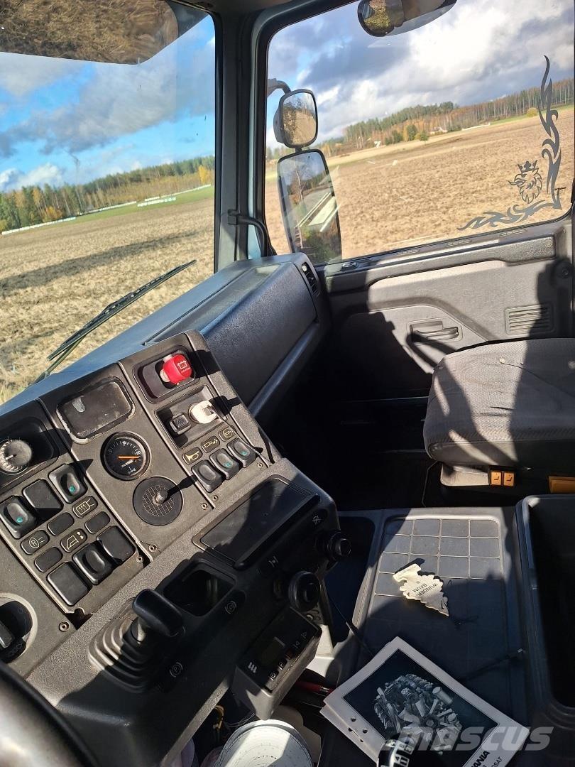 Scania 143H Forsttransportfahrzeuge