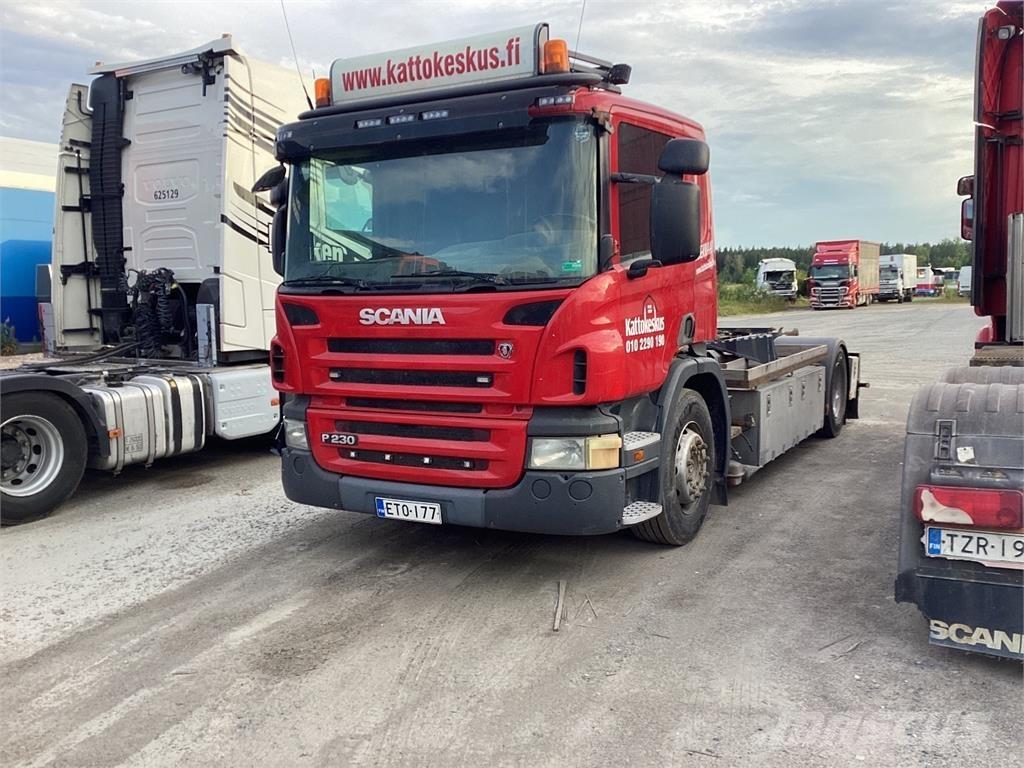 Scania P 320 Abrollkipper
