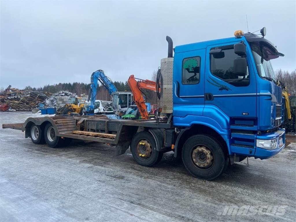 Sisu C 600 2+2 Forsttransportfahrzeuge