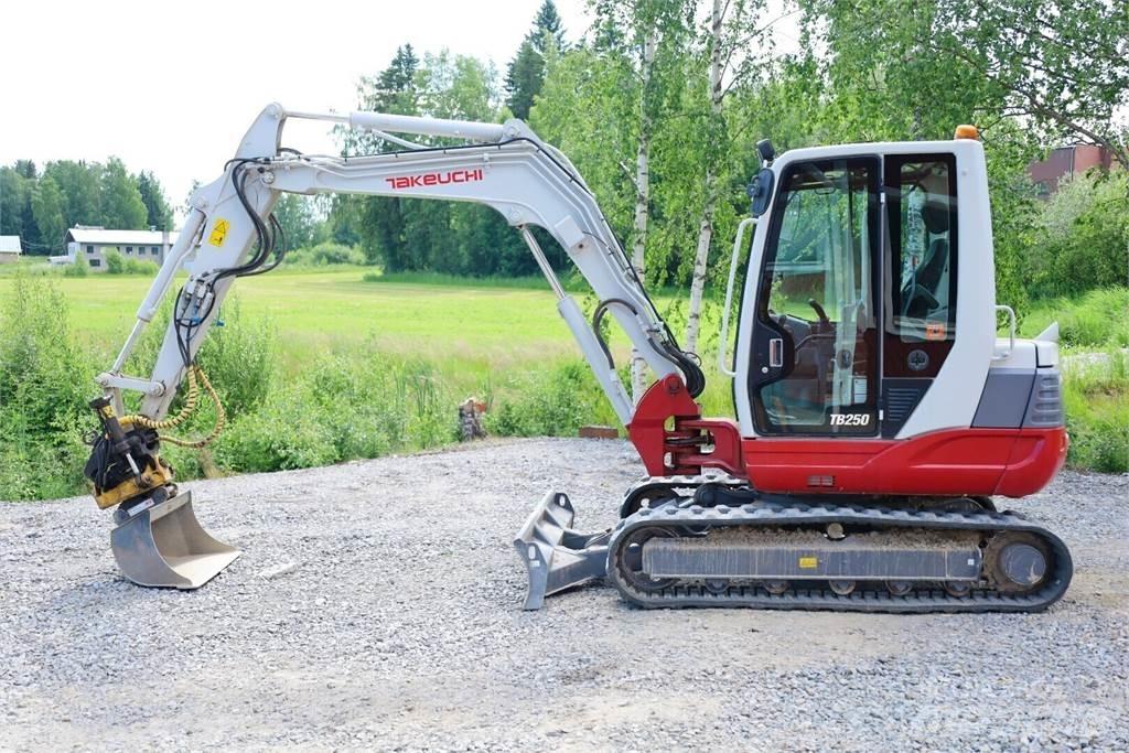 Takeuchi TB250 Minibagger < 7t