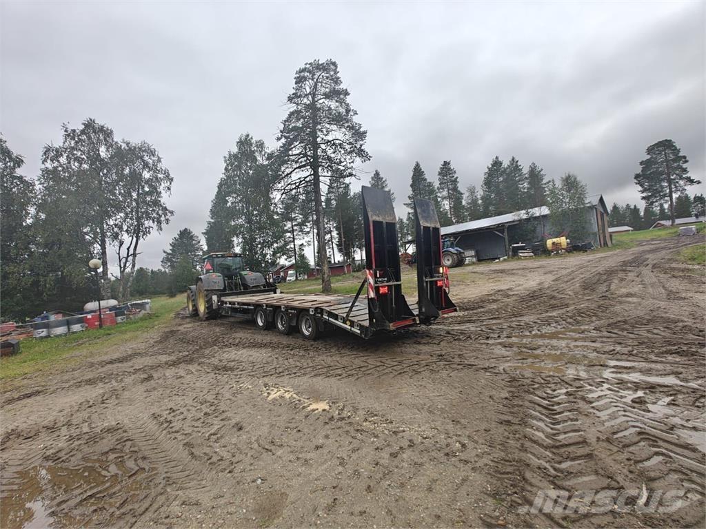 Tyrone 33 T Tieflader