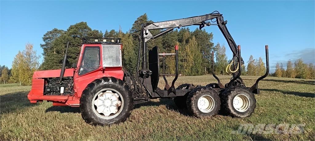 Valmet 702 Forwarder