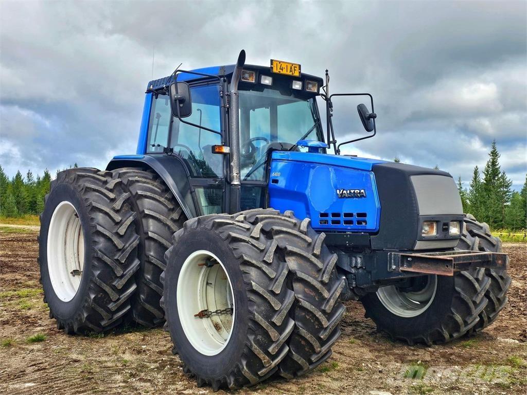 Valtra 6400 Traktoren