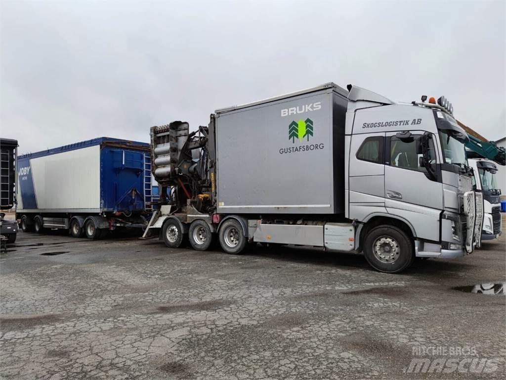 Volvo FH16 Holztransportanhänger