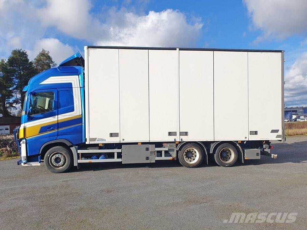 Volvo FH16 6x2 -17 Kastenaufbau