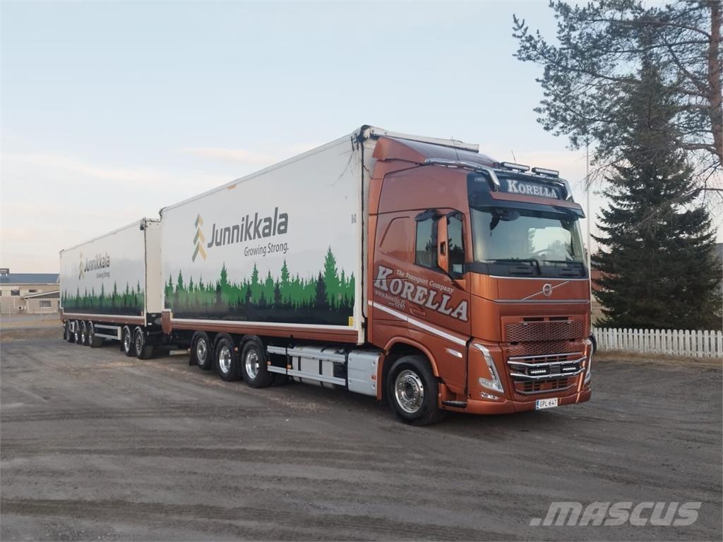 Volvo FH500TC 8x4 Holztransportanhänger