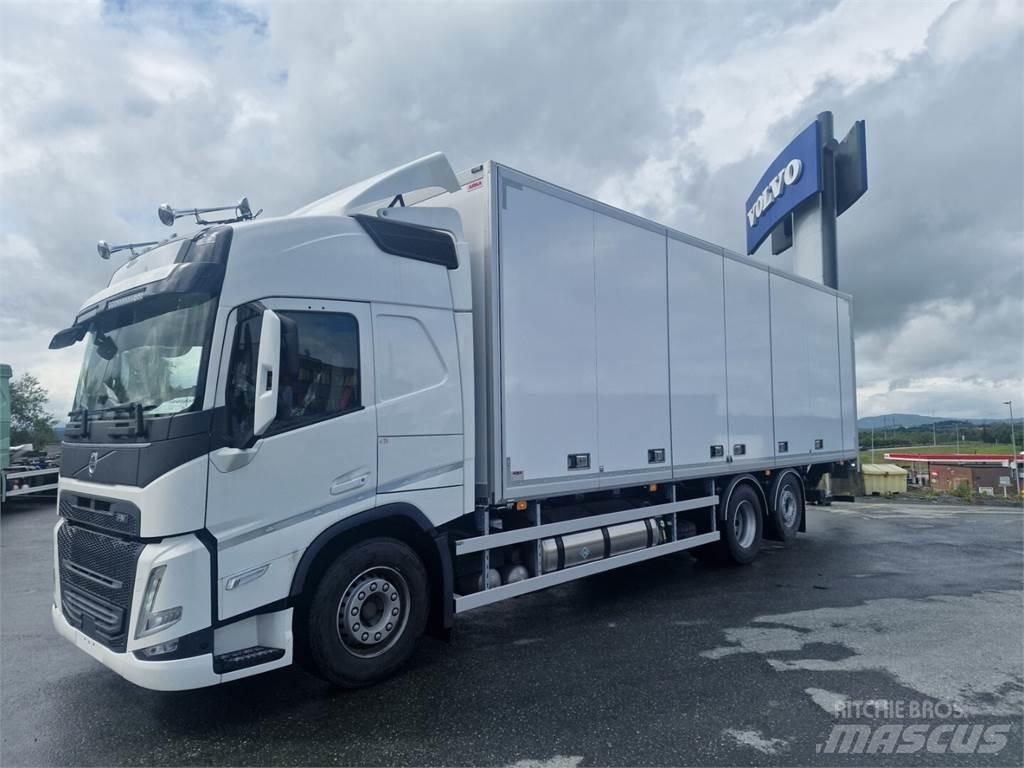 Volvo FM 500 6x2 Kastenaufbau