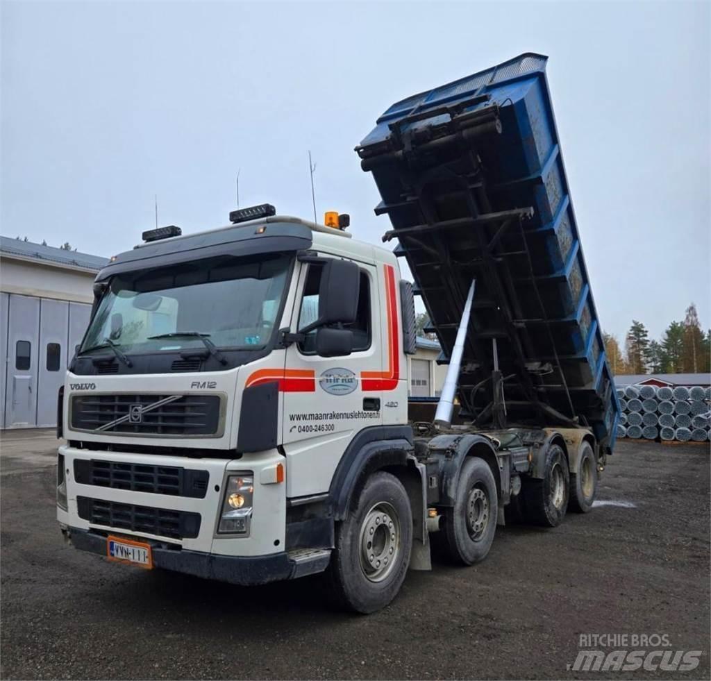 Volvo FM12 8X4 Abrollkipper
