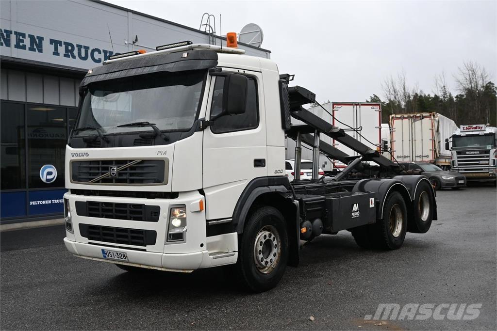Volvo FM300 6x2 Abrollkipper