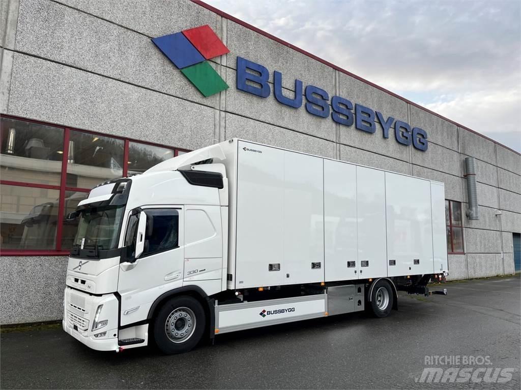 Volvo FM330 4x2 Kastenaufbau
